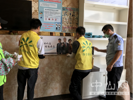 阜沙鎮(zhèn)禁毒信息〔2020〕第121期--阜沙禁毒宣傳進(jìn)場(chǎng)所，鞏牢全民“防毒墻”（2020.8.16）